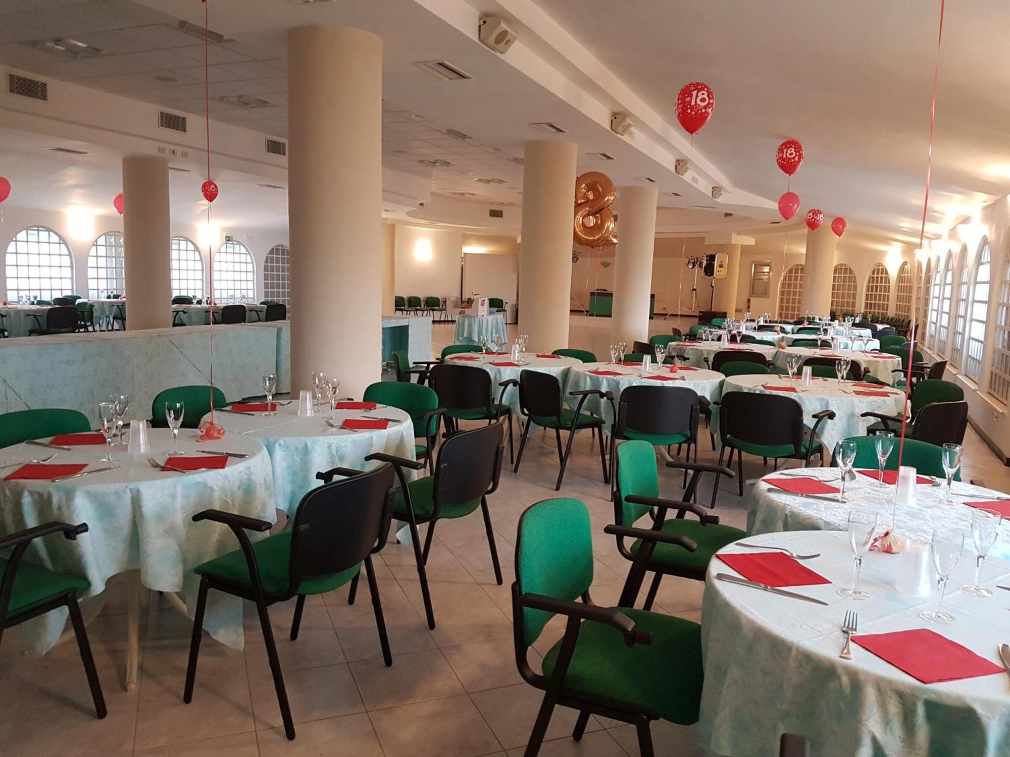 Hotel Cormoran Cattolica Esterno foto